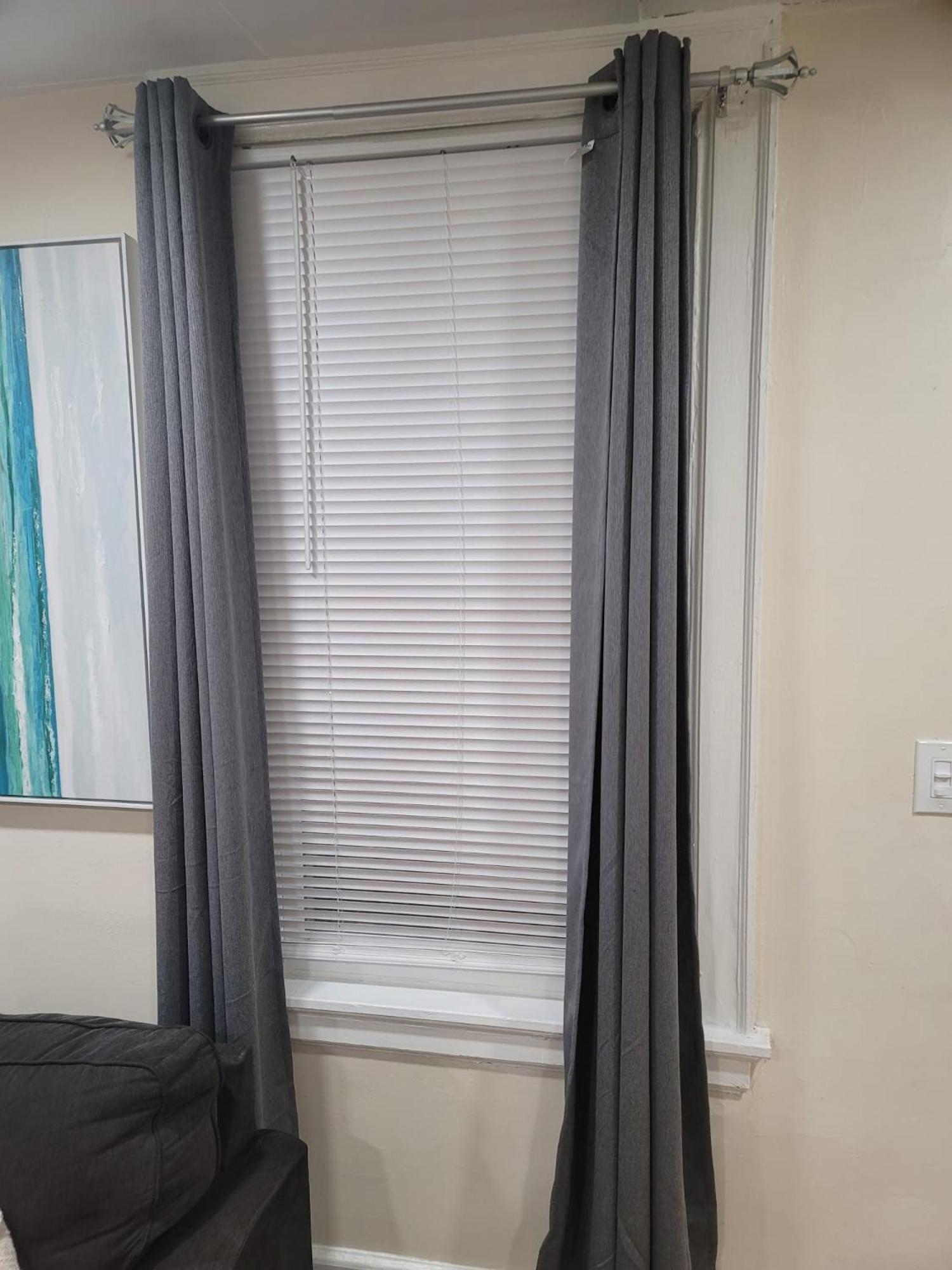 Z & Z Apartment Newark Bagian luar foto